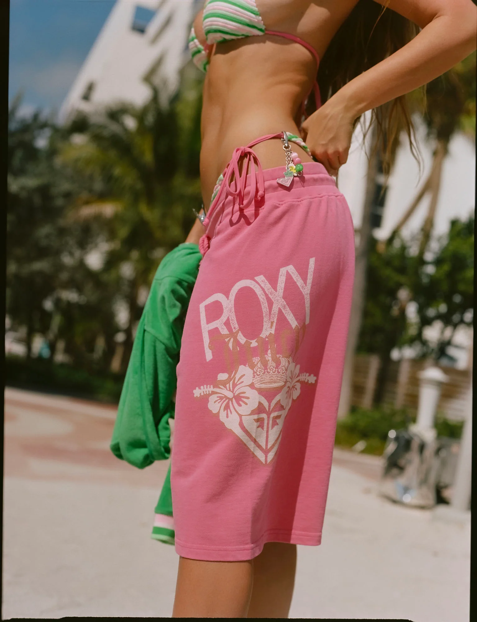 AZALEA PINK ROXY x JUICY COUTURE RELAXED JORTS