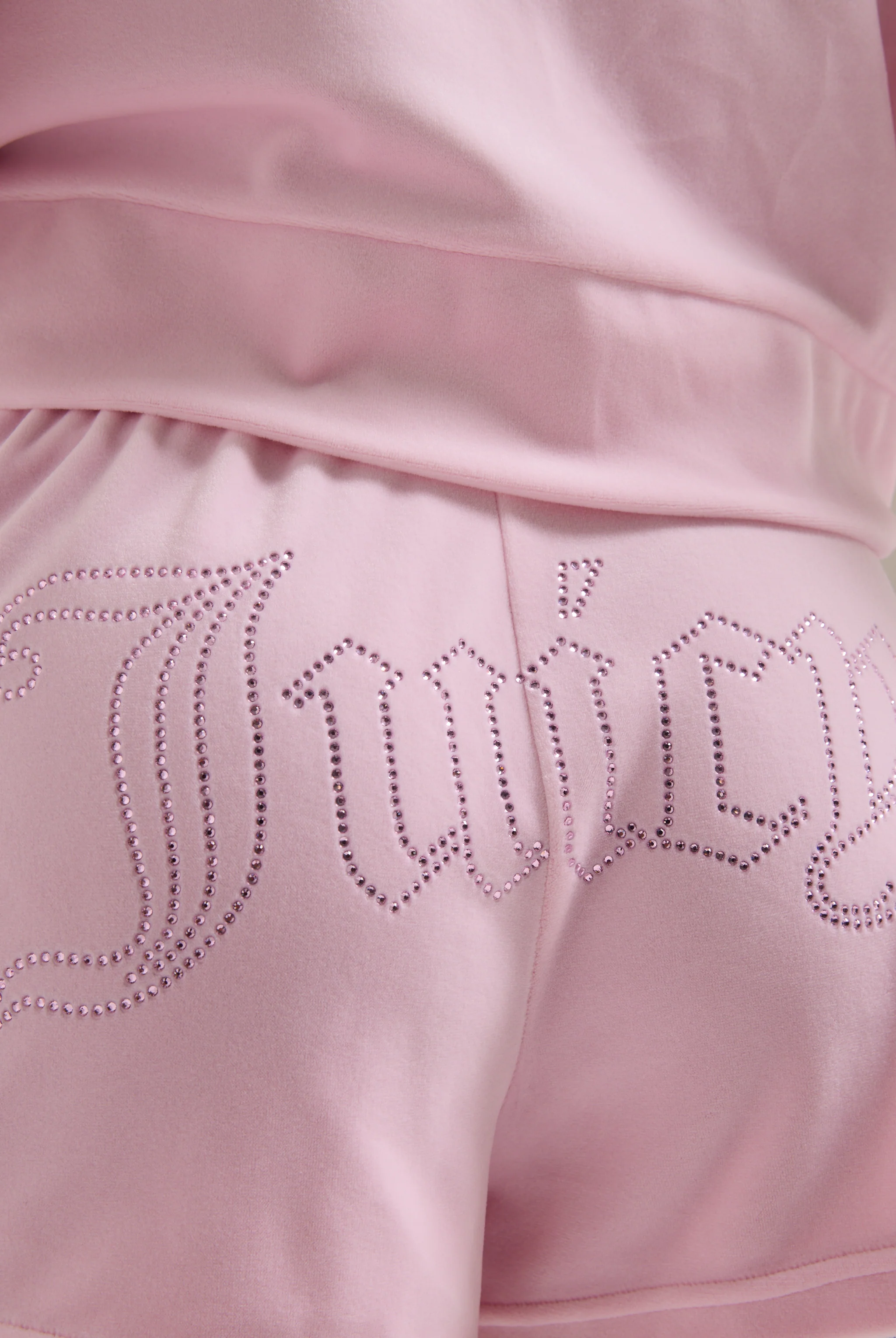 CHERRY BLOSSOM VELOUR OUTLINE DIAMANTÉ TRACK SHORTS - Image 3