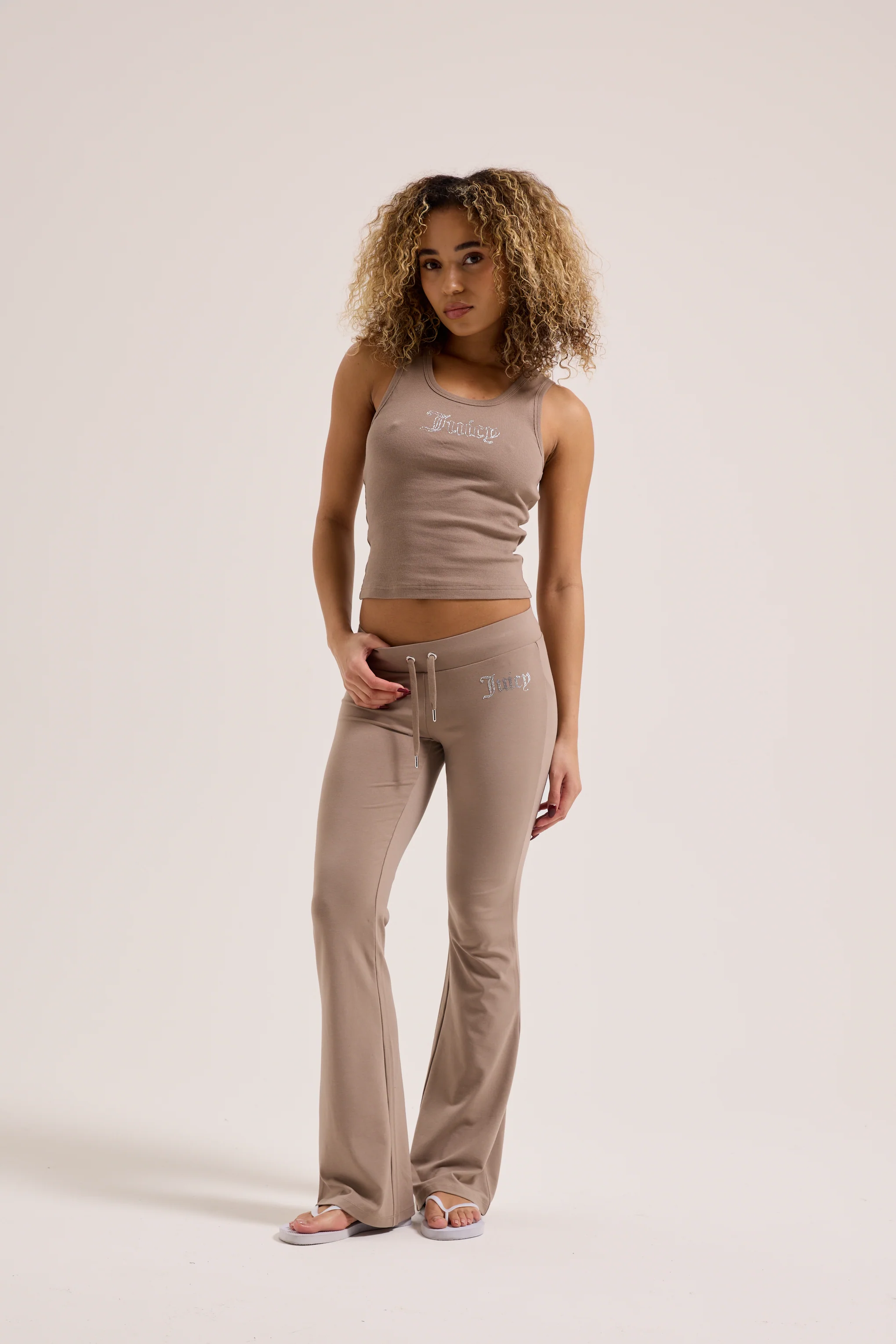 FUNGI RIBBED OUTLINE DIAMANTÉ RACER VEST - Image 5