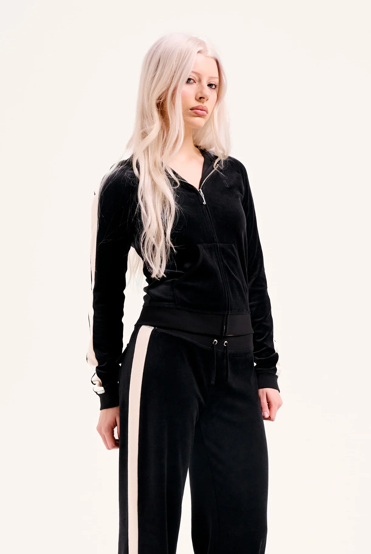 BLACK STRIPE BAMBOO VELOUR HERITAGE HOODIE - Image 4