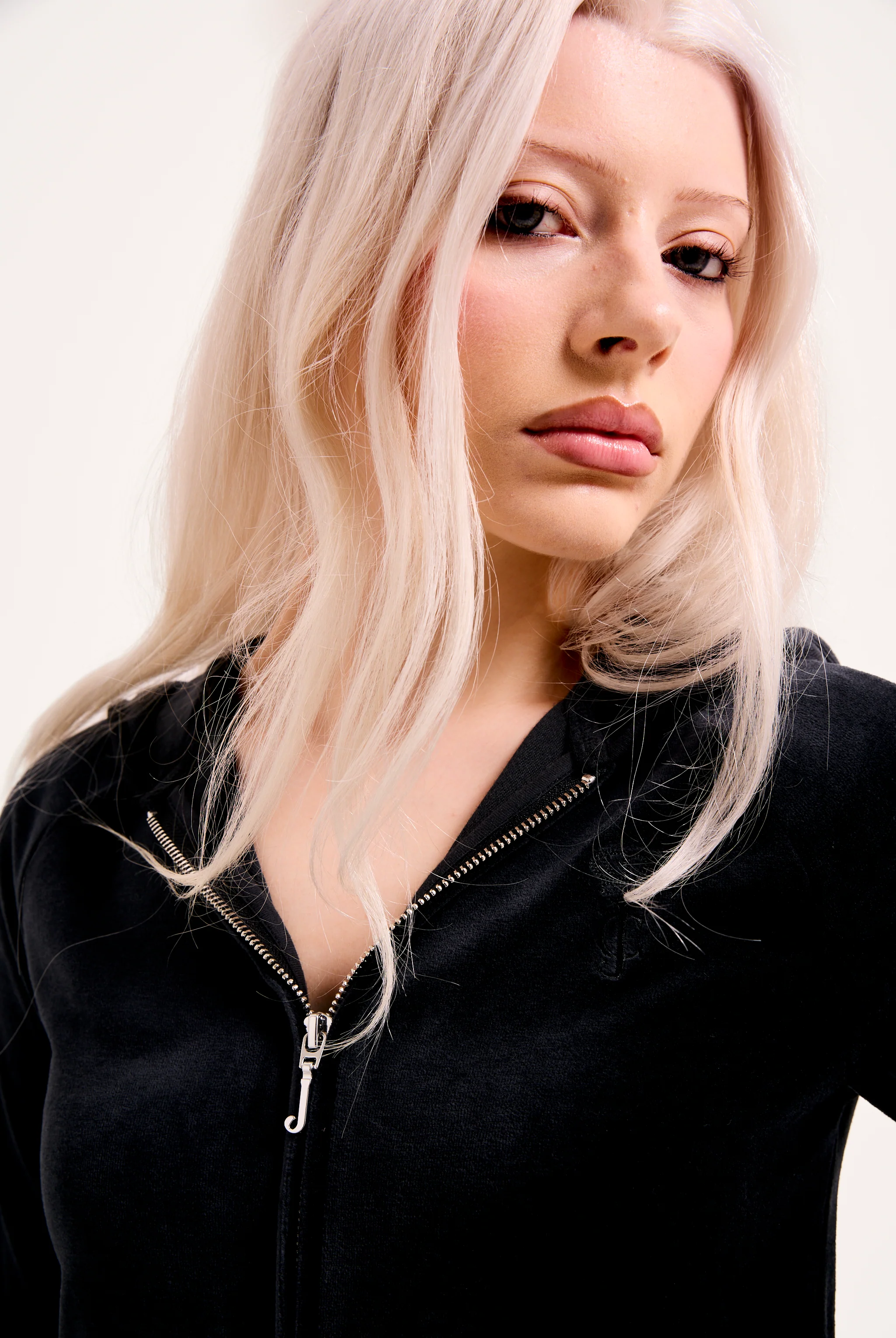 BLACK STRIPE BAMBOO VELOUR HERITAGE HOODIE - Image 5