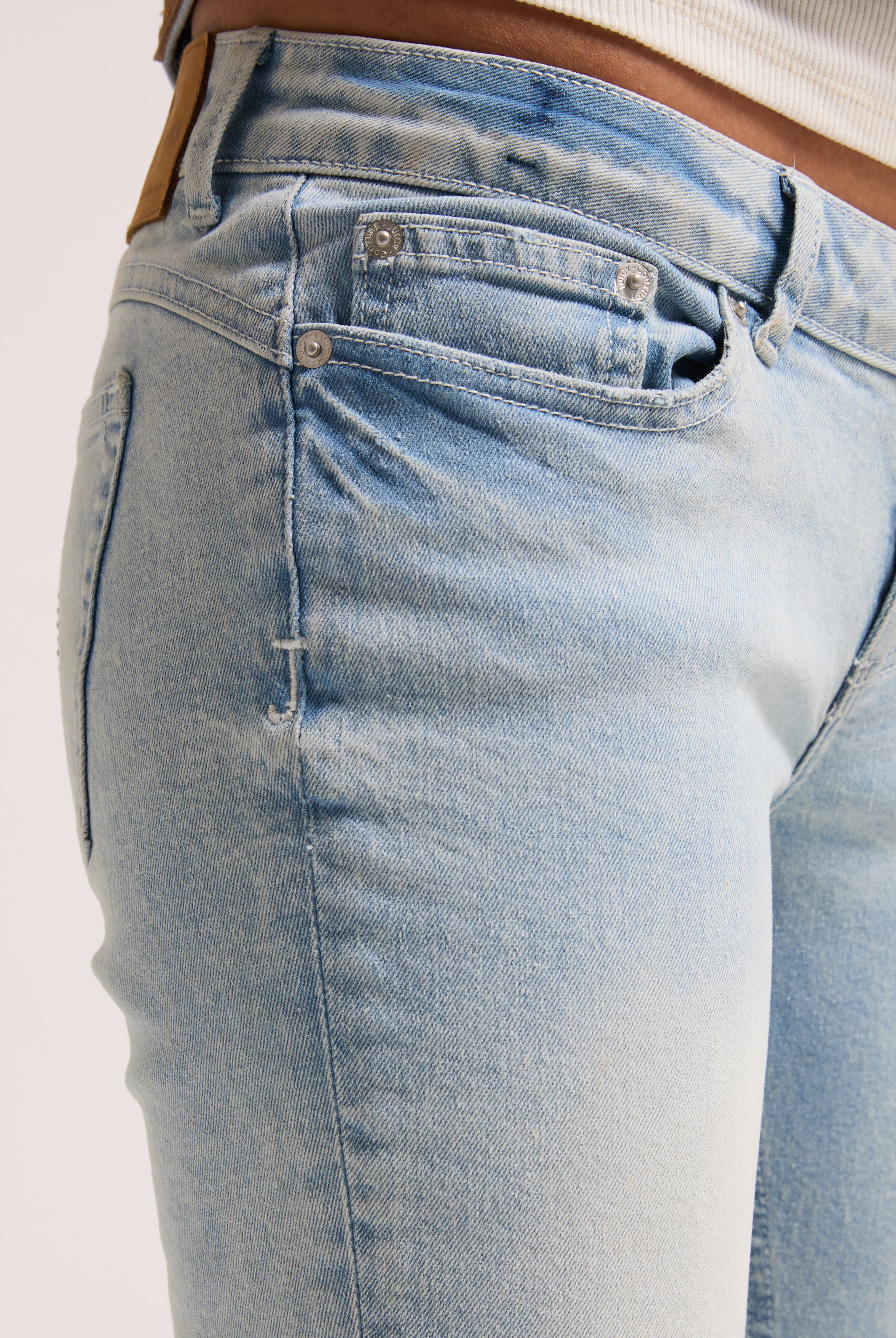 LIGHT WASH DIAMANTÉ LOW RISE FLARE JEAN - Image 6