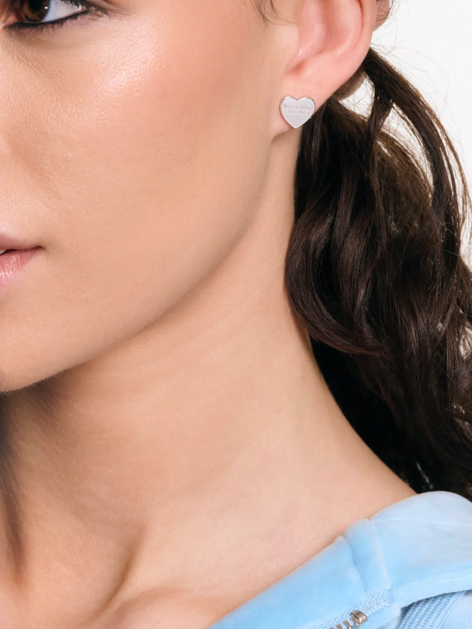 SILVER TONE JUICY COUTURE HEART STUD EARRING - Image 2