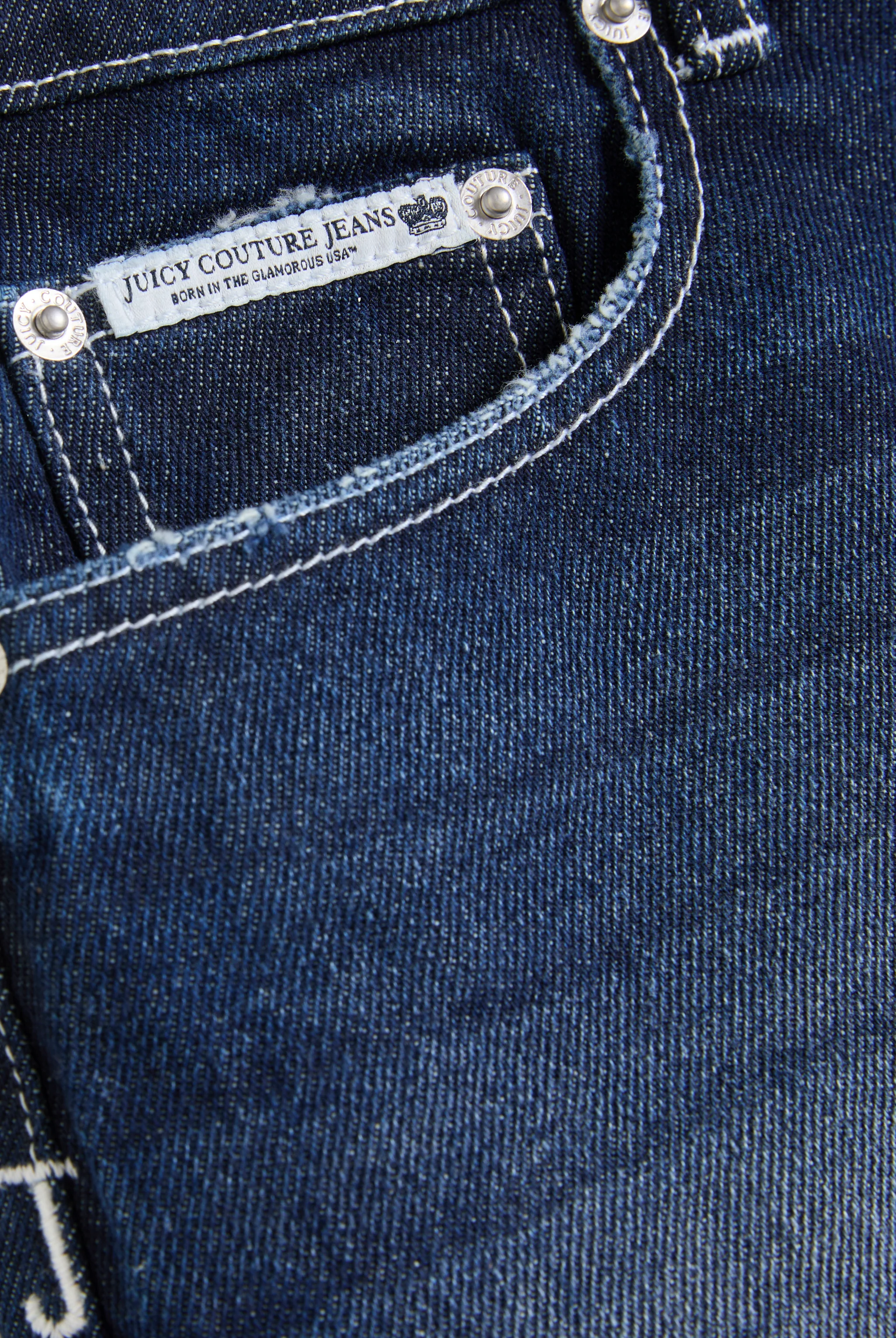 MID WASH DENIM DOG CREST MINI SKIRT - Image 6