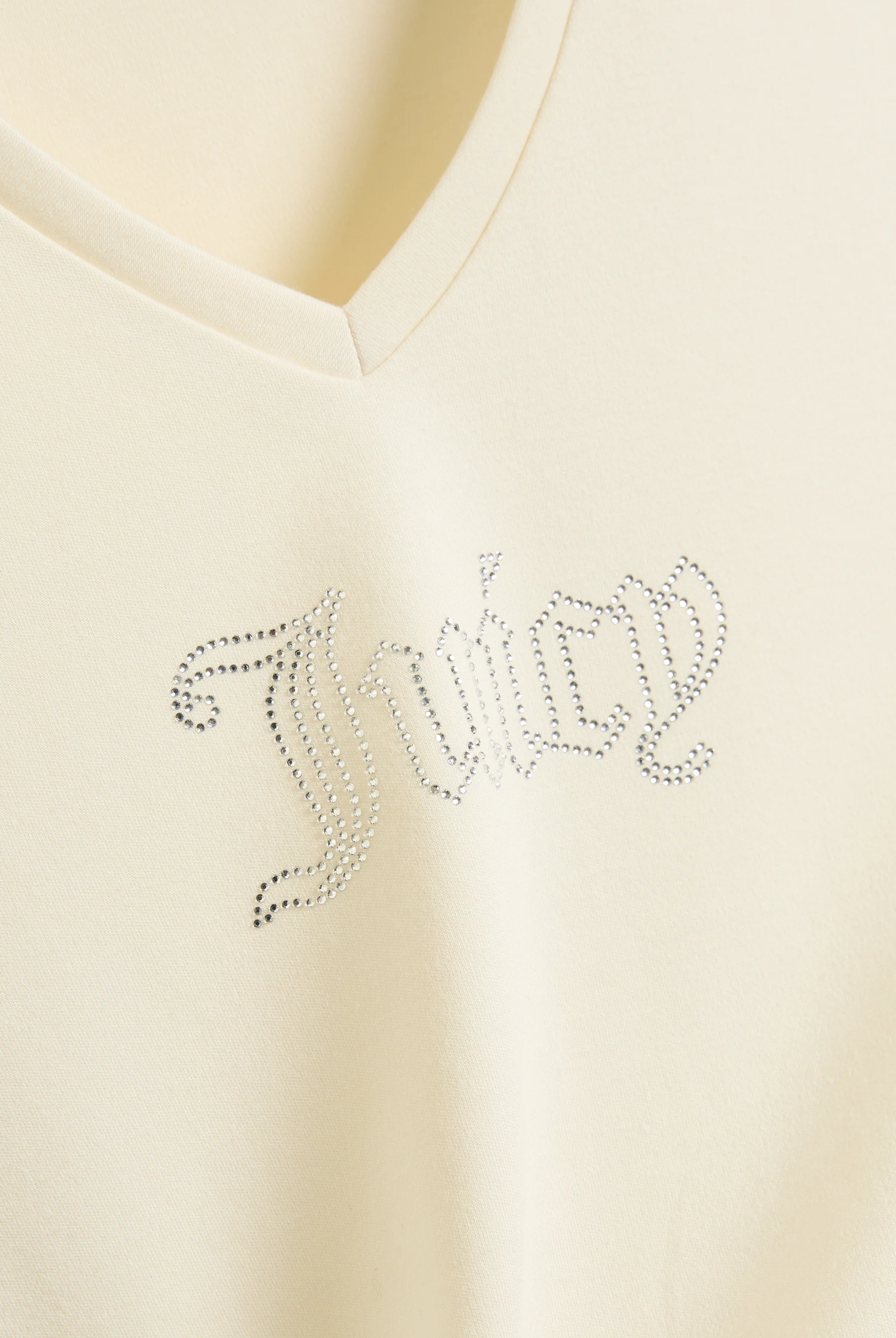 CREAM DIAMANTÉ V NECK T-SHIRT - Image 4