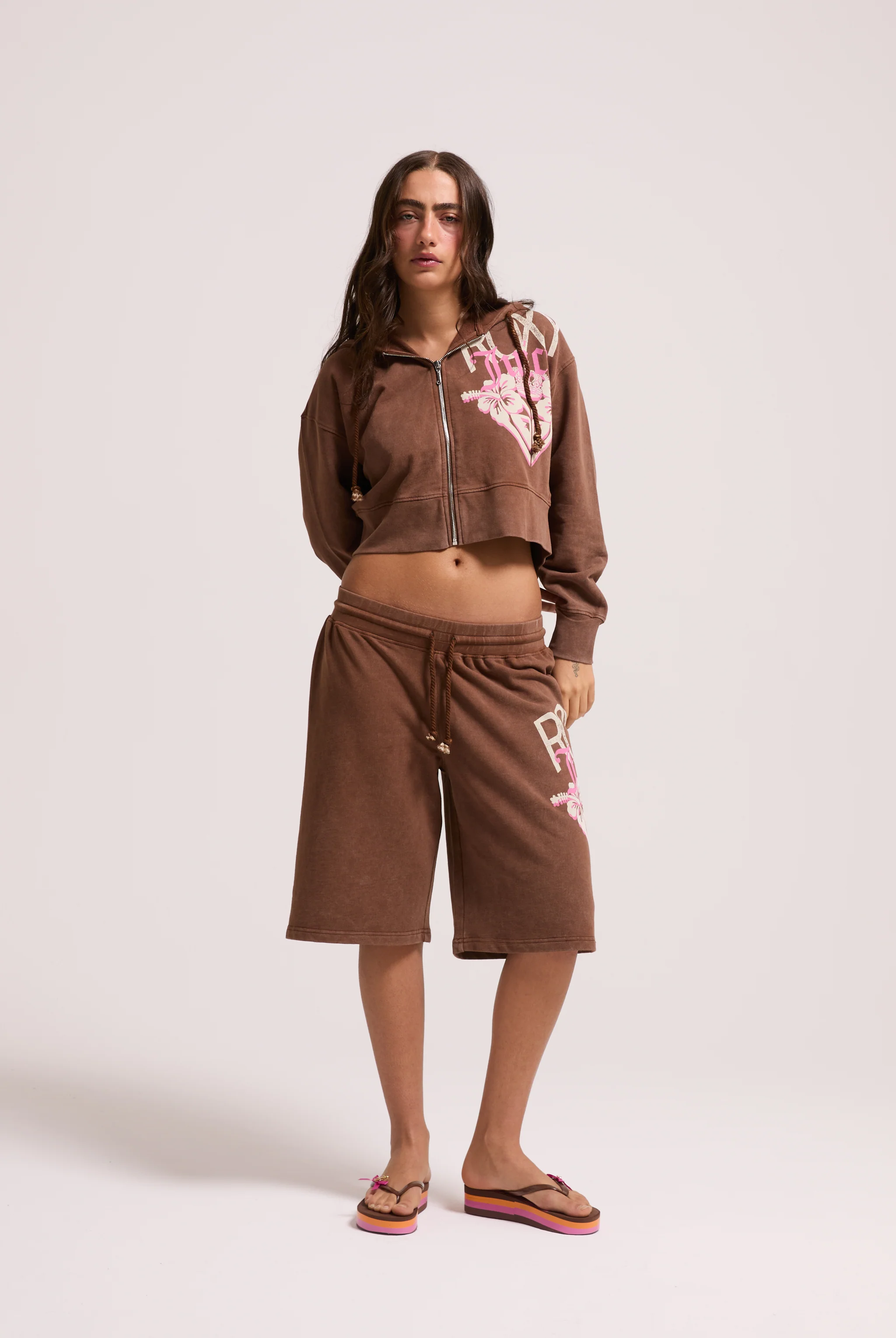 TIRAMISU ROXY x JUICY COUTURE RELAXED JORTS - Image 7