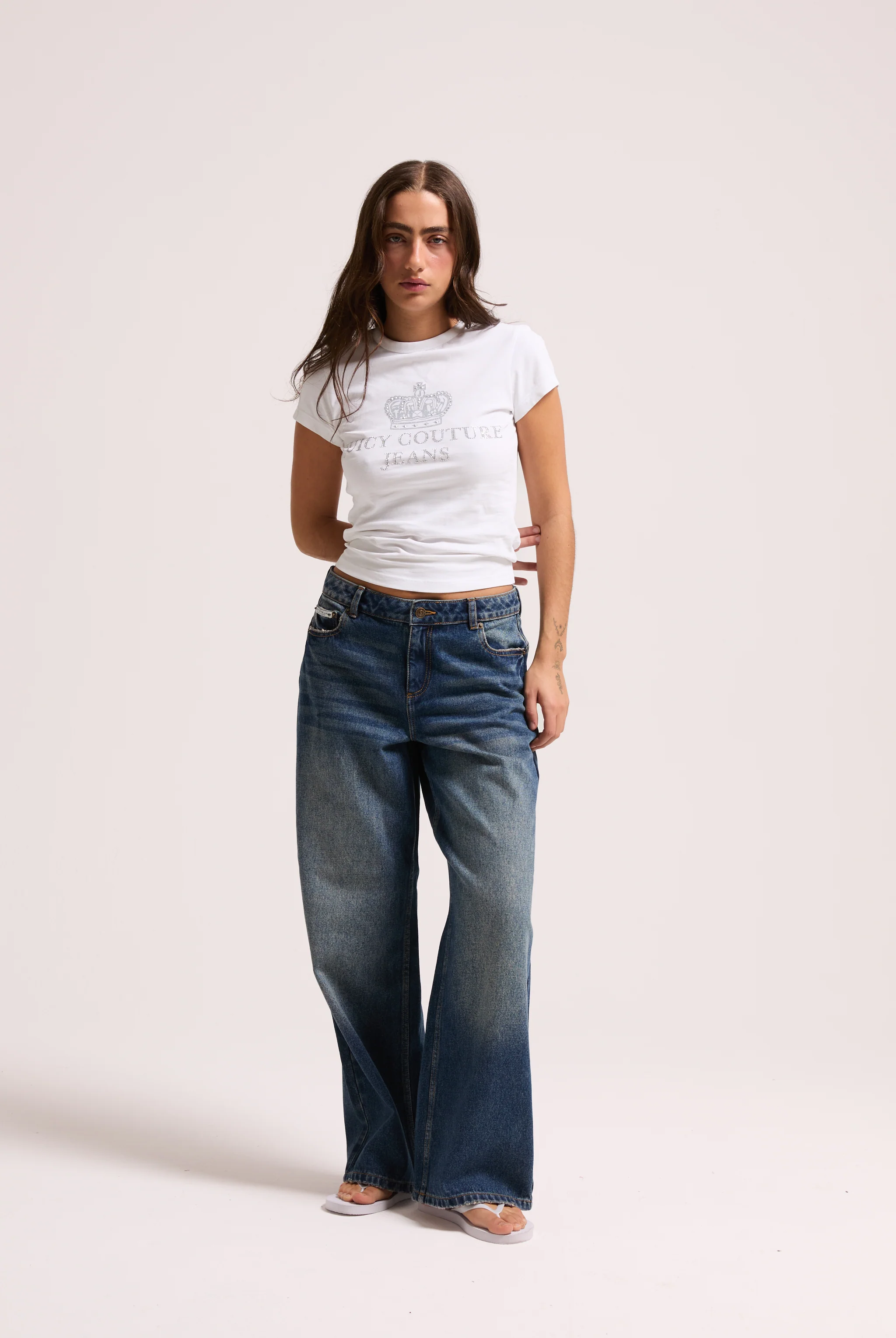 VINTAGE WASH MID RISE WIDE LEG JEAN - Image 5